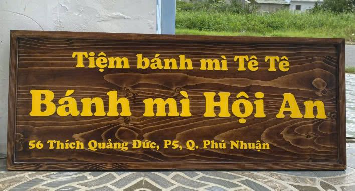 BẢNG QUẢNG CÁO GỖ