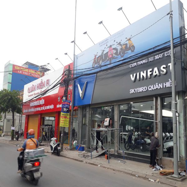 thi công bảng hiệu nhanh chóng chuyên nghiệp